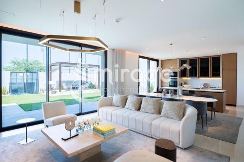 Villa in vendita a Saadiyat Island, Abu Dhabi, EAU 5 camere da letto, 544.6 mq. № 597129 - foto 2