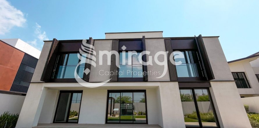 Villa a Saadiyat Island, Abu Dhabi, EAU 5 camere da letto, 544.6 mq. № 597129