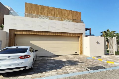 阿联酋 Abu Dhabi The Marina 待租 : 1199 平方米 , 编号594198 - 照片 23