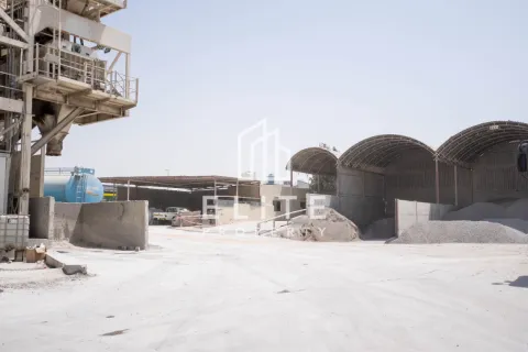 Fabrică de vânzare în Al Quoz, Dubai, EAU 8268 mp. №620276 - poză 4