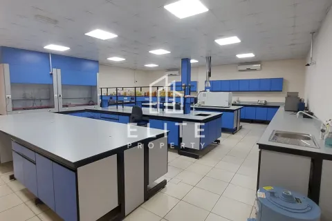 Купити виробниче приміщення в Hamriyah Free Zone, Шарджа, ОАЕ 2052м2, № 620275 - фото 27