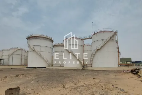 Купити виробниче приміщення в Hamriyah Free Zone, Шарджа, ОАЕ 2052м2, № 620275 - фото 18