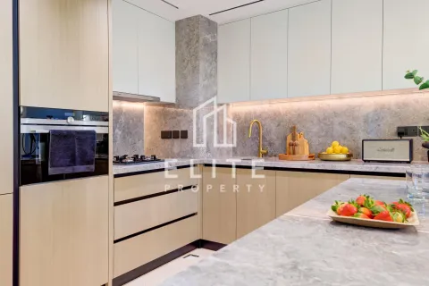 Lägenhet till försäljning i Dubai, UAE 2 sovrum, 131 kvm Nr. 620182 - fotografi 25