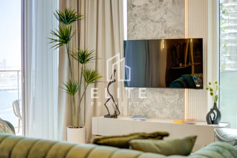 Lägenhet till försäljning i Dubai, UAE 2 sovrum, 131 kvm Nr. 620182 - fotografi 20