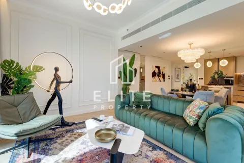 Lägenhet till försäljning i Dubai, UAE 2 sovrum, 131 kvm Nr. 620182 - fotografi 24