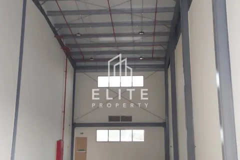 Magazinë në Dubai Investment Park, Emiratet e Bashkuara Arabe 4873 m2. № 620270 - Foto 5