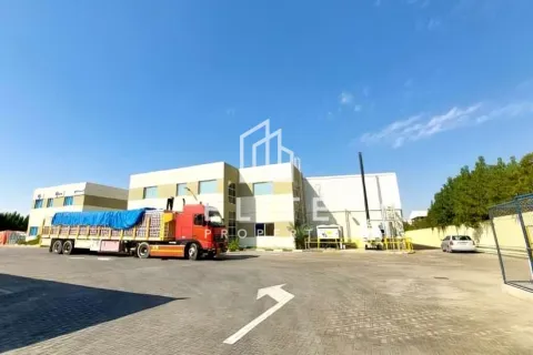 Gudang di Dubai, UAE 5478 meter persegi № 620282 - foto 3