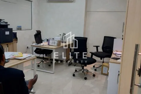 מחסן למכירה ב Dubai, איחוד האמירויות  468 מ"ר, מספר 620178 - תמונה 18