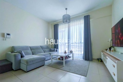 Apartment in The Views, Dubai, UAE 2 bedrooms, 136 sq.m. № 625739 - photo 2