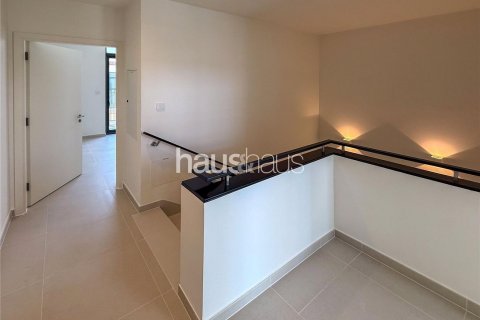 Dubai South (Dubai World Central)、Dubai、UAE にあるヴィラ販売中 3ベッドルーム、191 m2、No625742 - 写真 6