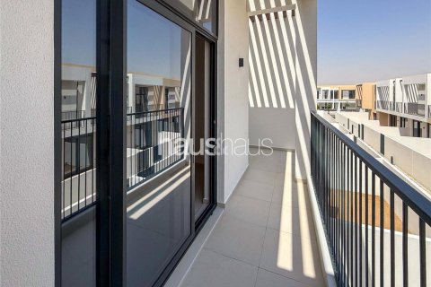 Dubai South (Dubai World Central)、Dubai、UAE にあるヴィラ販売中 3ベッドルーム、191 m2、No625742 - 写真 8