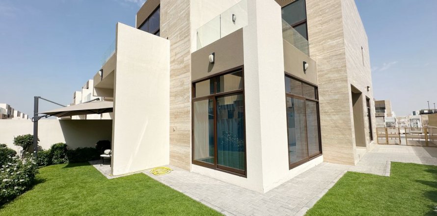 Vila di Dubai, UEA 4 kamar tidur, 288 m2 nomor 580935