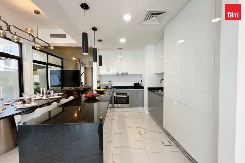Vila di Dubai, UEA 4 kamar tidur, 288 m2 nomor 580935 - foto 19