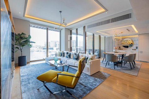 Apartament në Jumeirah, Dubai, Emiratet e Bashkuara Arabe 2 dhoma gjumi, 194 m2. № 601020 - Foto 2