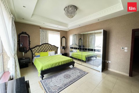 Apartment in Dubai, UAE 2 bedrooms, 120.8 sq.m. № 536466 - photo 11