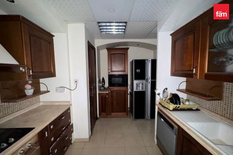 Apartment in Dubai, UAE 2 bedrooms, 120.8 sq.m. № 536466 - photo 15
