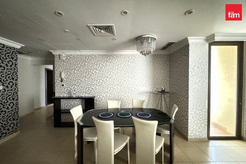 Apartment in Dubai, UAE 2 bedrooms, 120.8 sq.m. № 536466 - photo 18