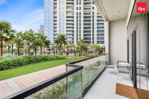 Lägenhet till försäljning i Business Bay, Dubai, UAE 2 sovrum, 75.7 kvm Nr. 591335 - fotografi 2