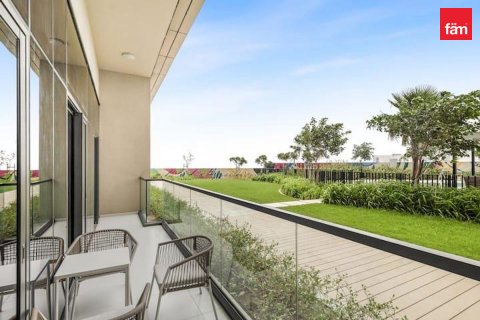 Lägenhet till försäljning i Business Bay, Dubai, UAE 2 sovrum, 75.7 kvm Nr. 591335 - fotografi 3