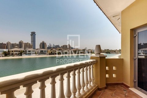 Vila di Palm Jumeirah, Dubai, UEA 4 kamar tidur, 465 m2 nomor 603503 - foto 9