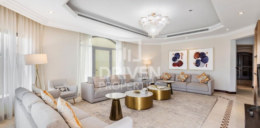 Vila di Palm Jumeirah, Dubai, UEA 4 kamar tidur, 465 m2 nomor 603503