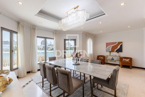 Vila di Palm Jumeirah, Dubai, UEA 4 kamar tidur, 465 m2 nomor 603503 - foto 13