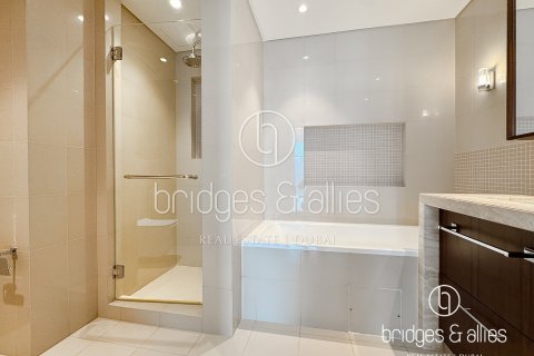 Appartement à louer à Downtown Dubai (Downtown Burj Dubai), Dubai, EAU 2 chambres, 131.5 m2 № 628825 - photo 17