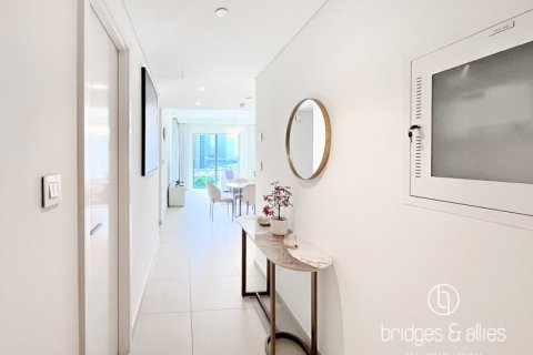 Apartament de închiriat în Downtown Dubai (Downtown Burj Dubai), Dubai, EAU 2 dormitoare, 101.2 mp.  №628829 - poză 3