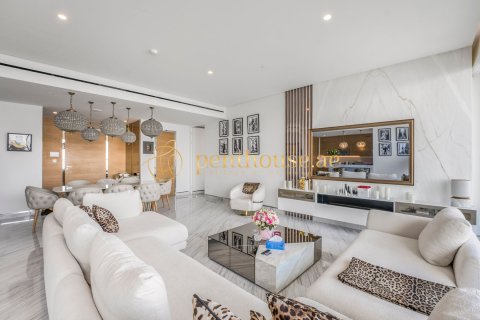 Palm Jumeirah, Dubai, UAE의 판매용 아파트 침실 2개, 205제곱미터 번호 591990 - 사진 2