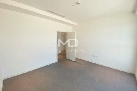 Apartment in Al Reem Island, Abu Dhabi, UAE 2 bedrooms, 111.5 sq.m. № 555133 - photo 13