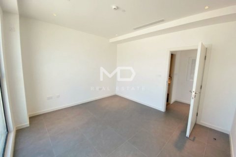 Apartment in Al Reem Island, Abu Dhabi, UAE 2 bedrooms, 111.5 sq.m. № 555133 - photo 12
