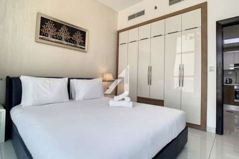 Apartment in Dubai, UAE 1 bedroom, 65 sq.m. № 573682 - photo 10