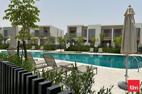 Řadový dům v Tilal Al Ghaf, Dubai, SAE 3 ložnice, 199 m² Č.: 632843 - fotografie 1