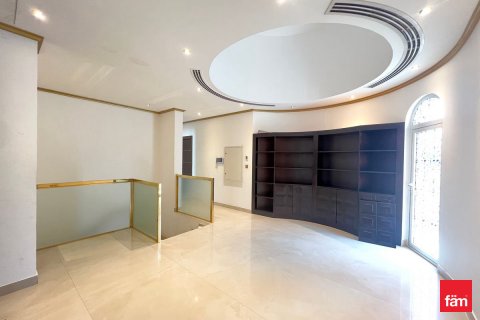 Villa Dubaijā, AAE 5 istabas, 953.9 m2 Nr. 632841 - attēls 9