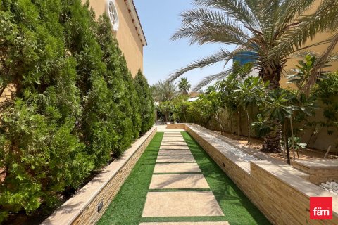 Villa Dubaijā, AAE 5 istabas, 953.9 m2 Nr. 632841 - attēls 21