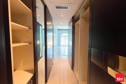 Villa Dubaijā, AAE 5 istabas, 953.9 m2 Nr. 632841 - attēls 14