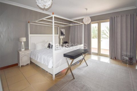 Vila di Arabian Ranches, Dubai, UAE 5 bilik tidur, 493 meter persegi № 625953 - foto 13