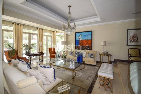 Vila di Arabian Ranches, Dubai, UAE 5 bilik tidur, 493 meter persegi № 625953 - foto 7