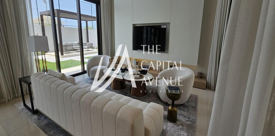 阿联酋 Abu Dhabi Saadiyat Island 别墅 4 卧, 720 平方米 , 编号 604964