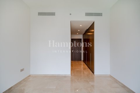 Apartment in Palm Jumeirah, Dubai, UAE 3 bedrooms, 172.98538600 sq.m. № 590913 - photo 13