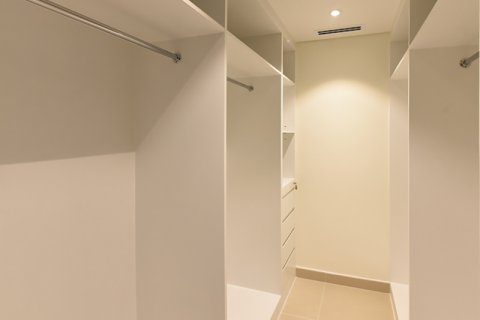 Apartmen di Dubai Creek Harbour (The Lagoons), Dubai, UAE 1 bilik tidur, 91.13041076 meter persegi № 590912 - foto 6