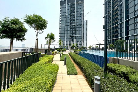 Apartmen di Dubai Creek Harbour (The Lagoons), UAE 2 bilik tidur, 97.02975126 meter persegi № 597529 - foto 3