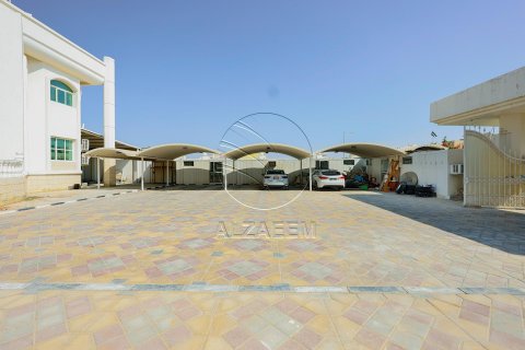 阿联酋 Abu Dhabi Khalifa City 待售 : 10 卧, 4285 平方米 , 编号615301 - 照片 11
