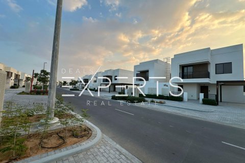 Řadový dům na Yas Island, Abu Dhabi, SAE 3 ložnice, 168.8 m² Č.: 578479 - fotografie 1