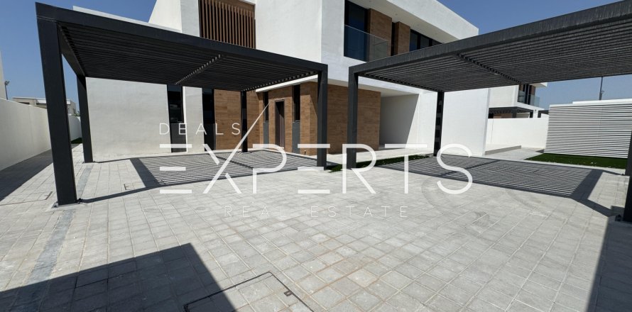 Villa a Saadiyat Island, Abu Dhabi, EAU 5 camere da letto, 636.6 mq. № 578482