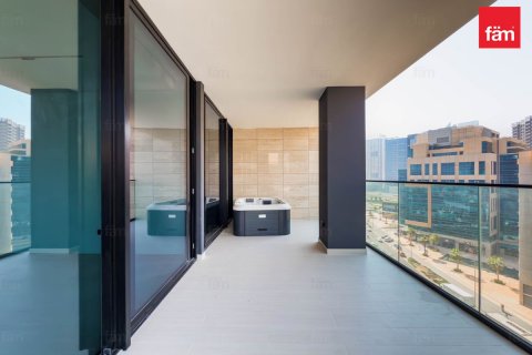 Apartment in Business Bay, Dubai, UAE 2 bedrooms, 111.2 sq.m. № 622191 - photo 5