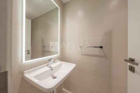 Byt v Jumeirah, Dubai, SAE 2 ložnice, 111.8 m² Č.: 621154 - fotografie 15