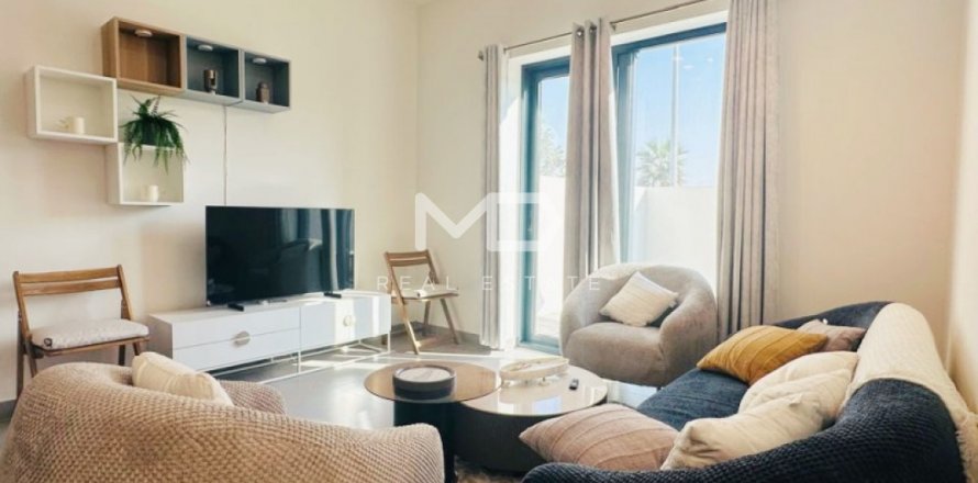 Casa urbana em Yas Island, Abu Dhabi, EAU 2 quartos, 123.9 m2 № 555425