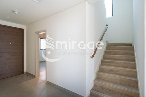 Villa til salgs i Yas Island, Abu Dhabi, Emiratene 4 soverom, 209.5 kvm Nr. 574171 - Foto 5