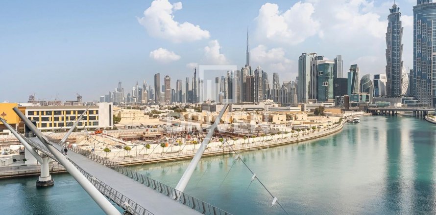 Apartament në Al Wasl, Dubai, Emiratet e Bashkuara Arabe 3 dhoma gjumi, 201 m2. № 603408